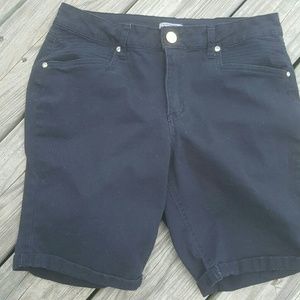 Shorts black